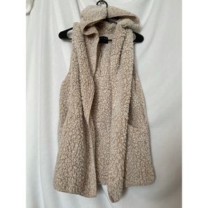 NWT Hooded Faux Fur Vest